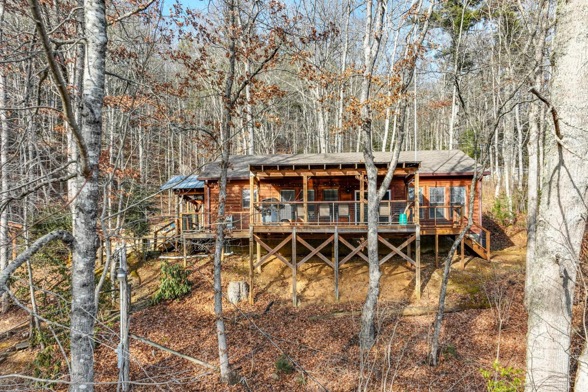 Lakeside Cashiers Cabin With Private Boat Dock! 쿨로우히 외부 사진